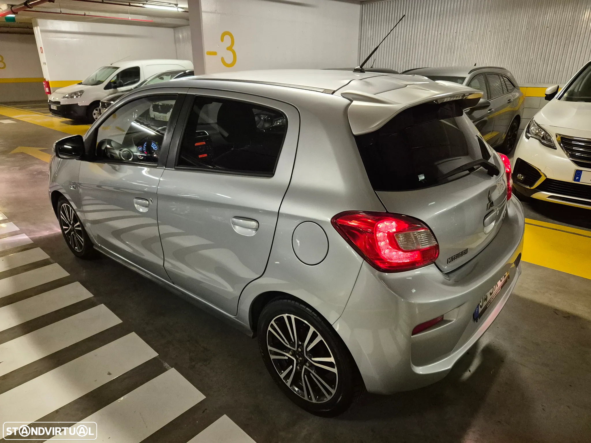Mitsubishi Space Star 1.2 Intense - 10