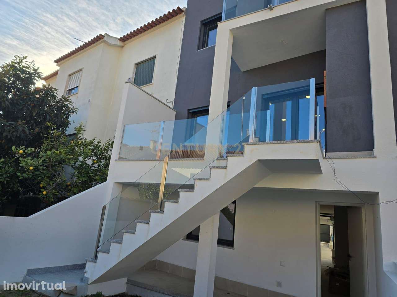 Moradia em Banda - Alto do Moinho, Corroios - Grande imagem: 4/50