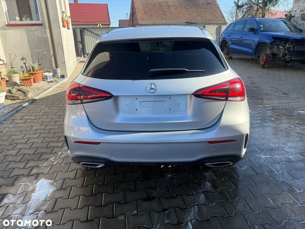 Mercedes-Benz Klasa A 180 d 8G-DCT AMG Line - 6