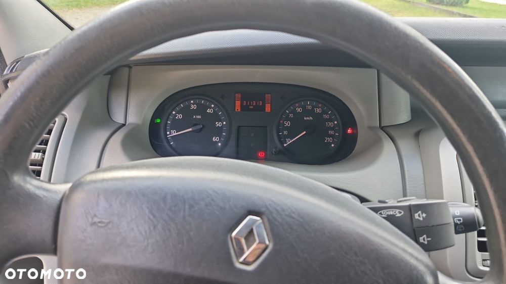 Renault Trafic - 7
