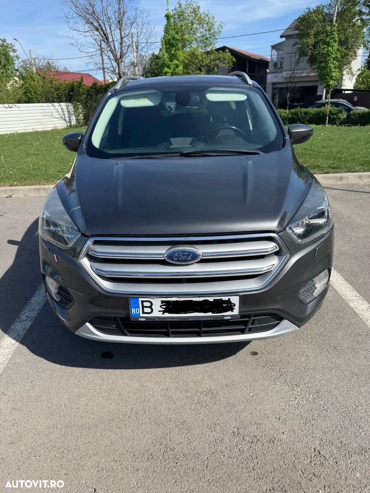 Ford Kuga 2.0 TDCi 4WD Powershift Vignale - 3