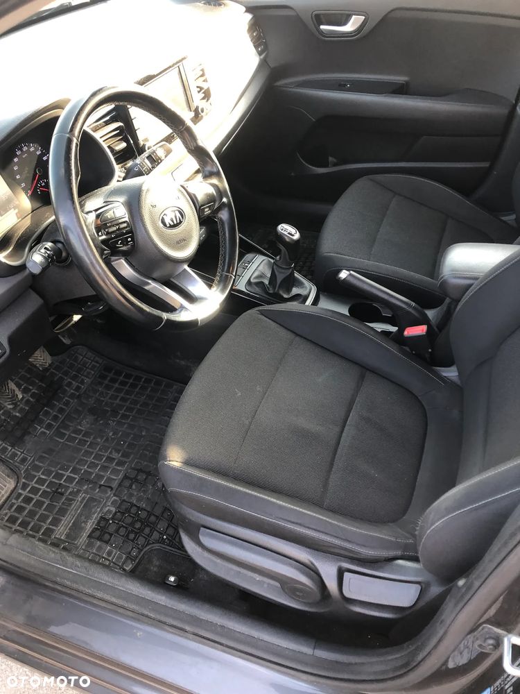 Kia Rio 1.4 crdi L - 11
