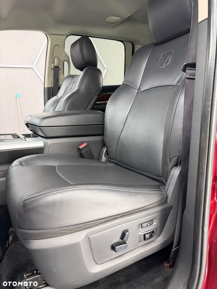 Dodge RAM 5.7 4x4 - 20