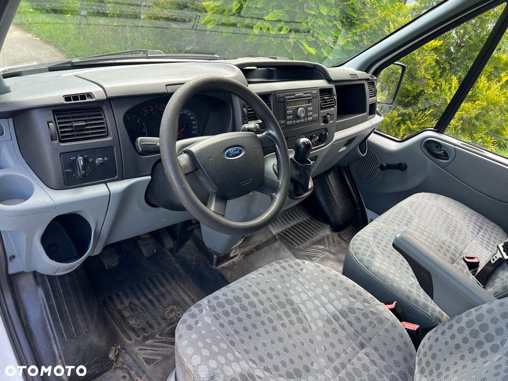 Ford Transit - 14