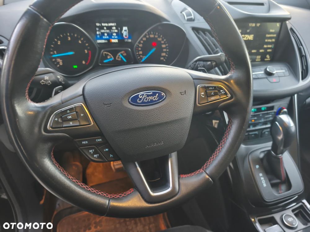 Ford Kuga - 18