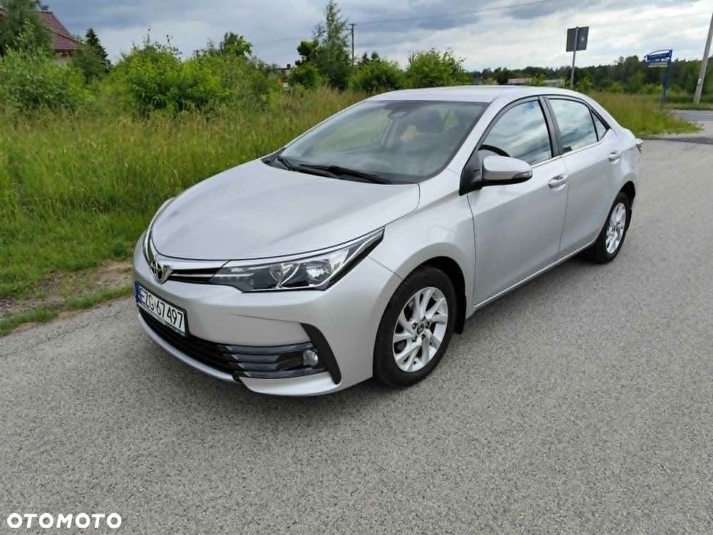 Toyota Corolla 1.6 Premium - 6