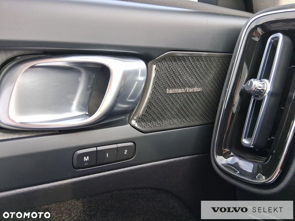 Volvo XC 40 - 20