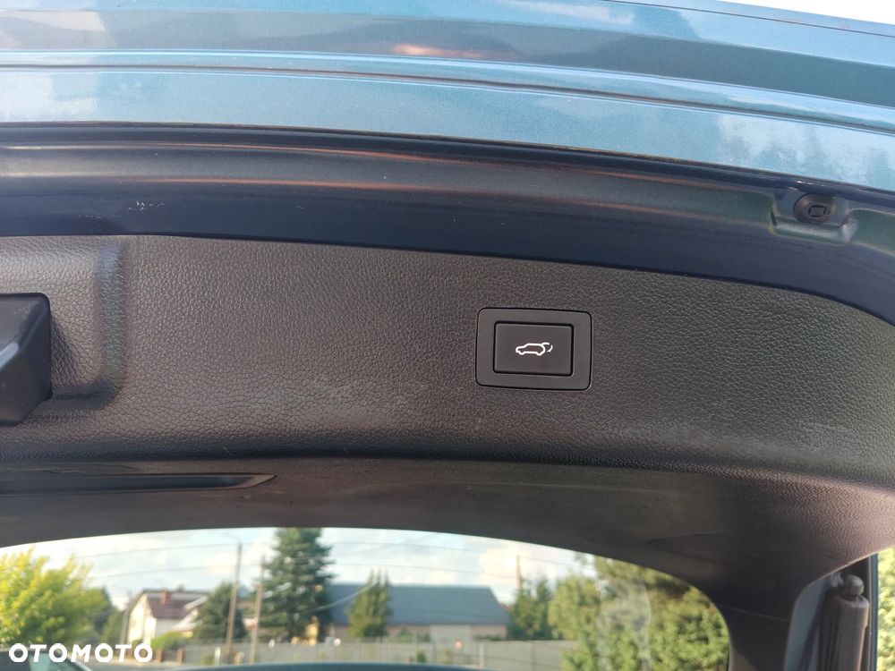 Hyundai i40 1.7 CRDi Premium DCT - 35