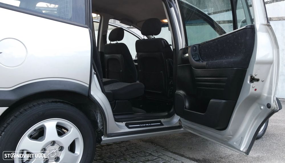 Opel Zafira 2.0 DTi Elegance - 54