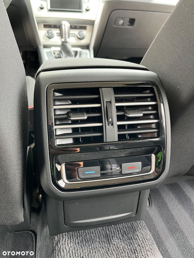 Volkswagen Passat 2.0 TDI BMT Comfortline DSG - 14