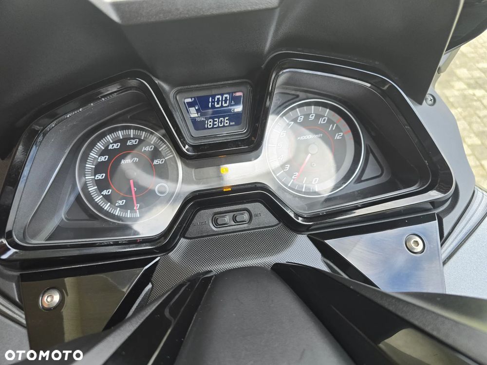 Honda NSS - 26