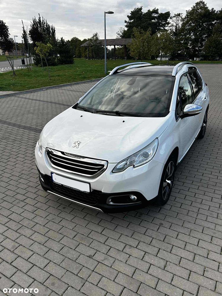 Peugeot 2008 1.6 e-HDi Allure S&S - 9