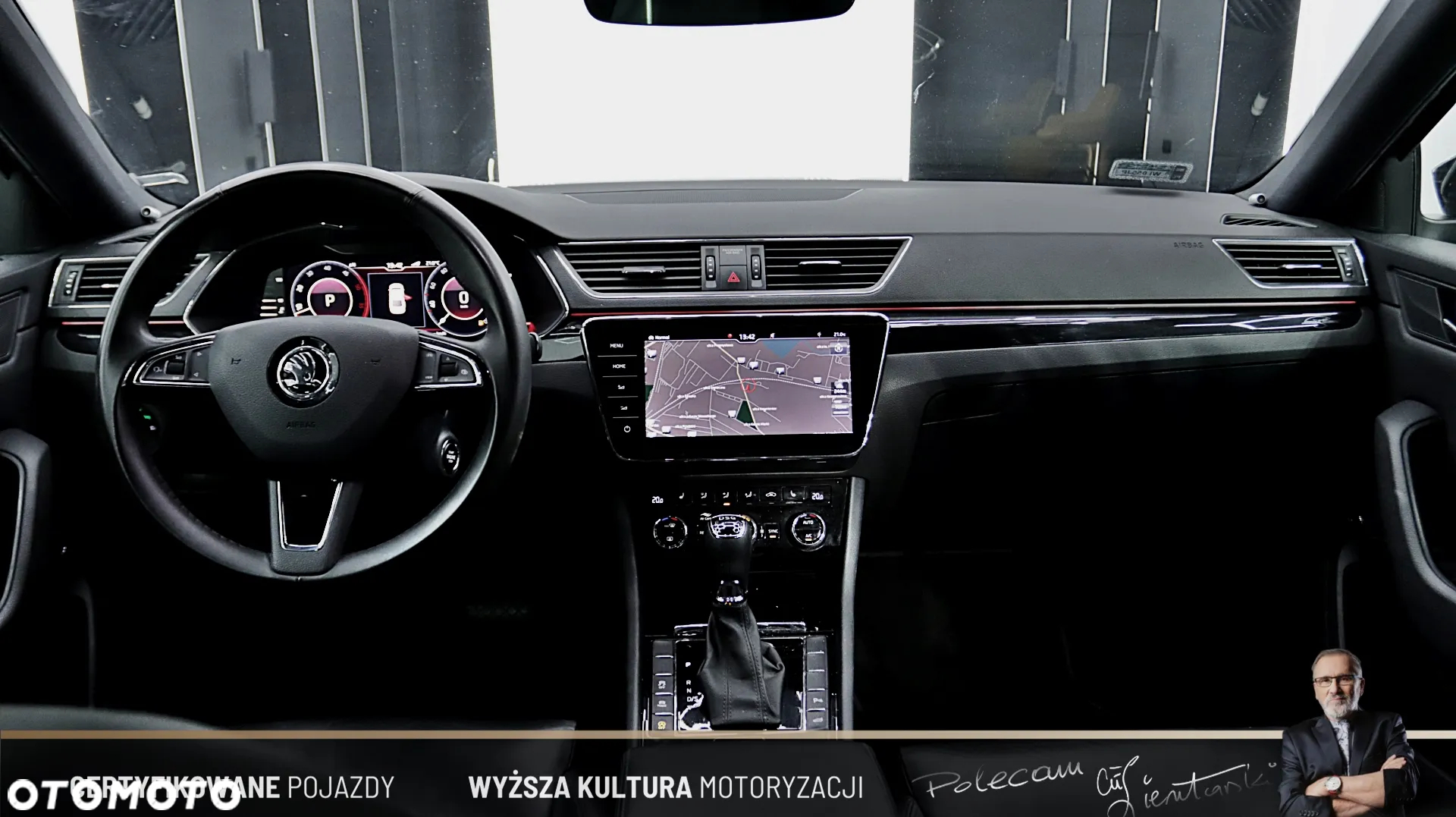 Skoda Superb 2.0 TDI L&K DSG - 19