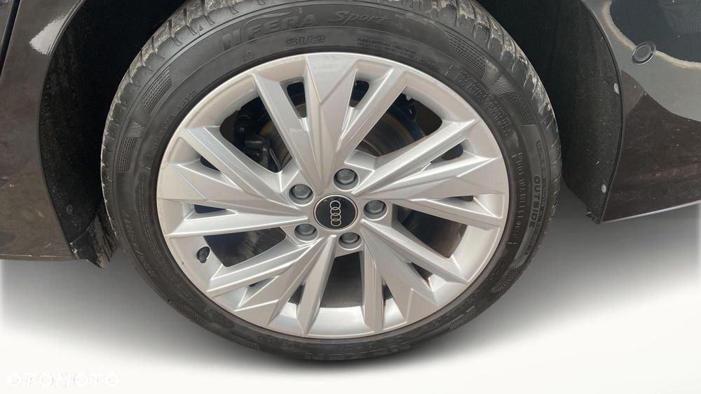 Audi A3 Limousine 35 TFSI mHEV S tronic - 14