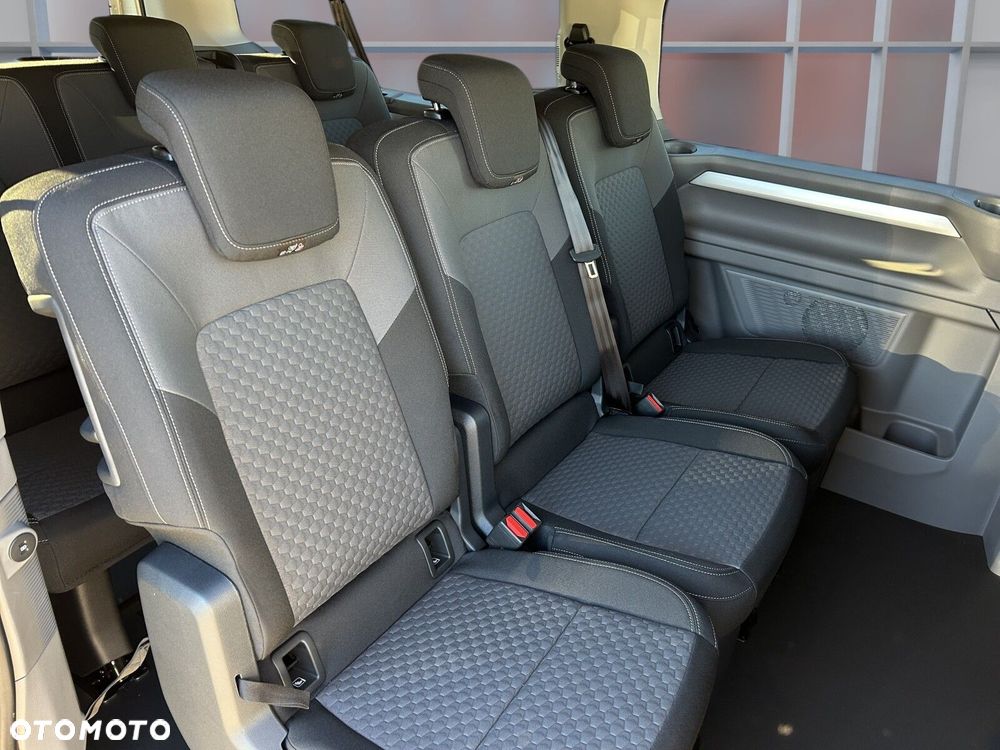 Volkswagen Caravelle 2.0 TDI L2 Life - 18