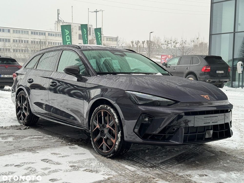 Cupra Leon Sportstourer 2.0 TSI 4Drive VZ DSG - 3