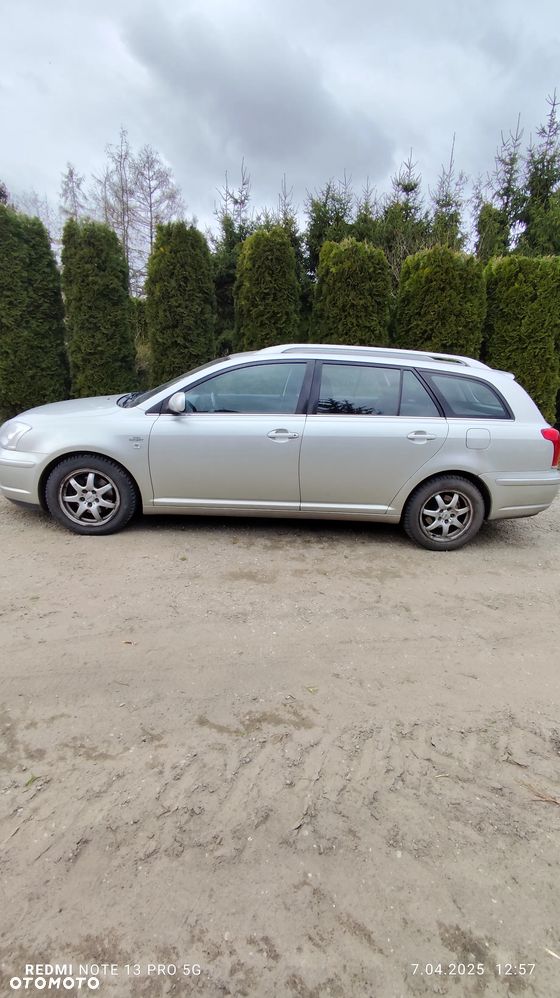 Toyota Avensis 2.2 D-CAT Team - 11