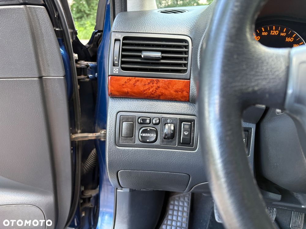 Toyota Avensis 2.0 VVT-i Edition - 34