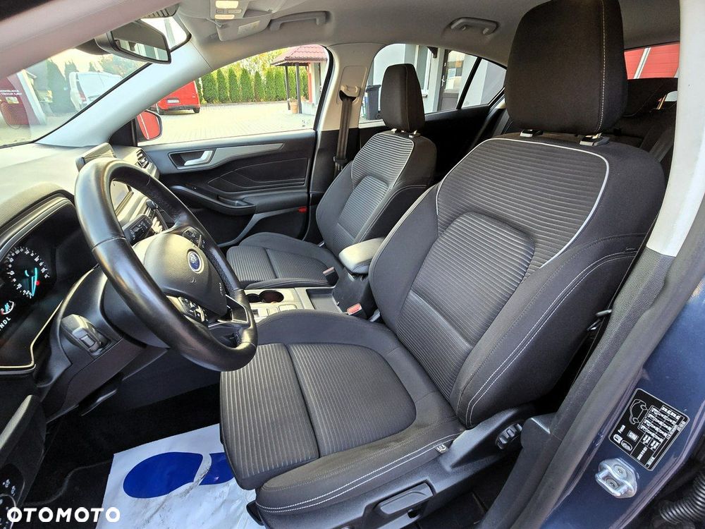 Ford Focus - 16