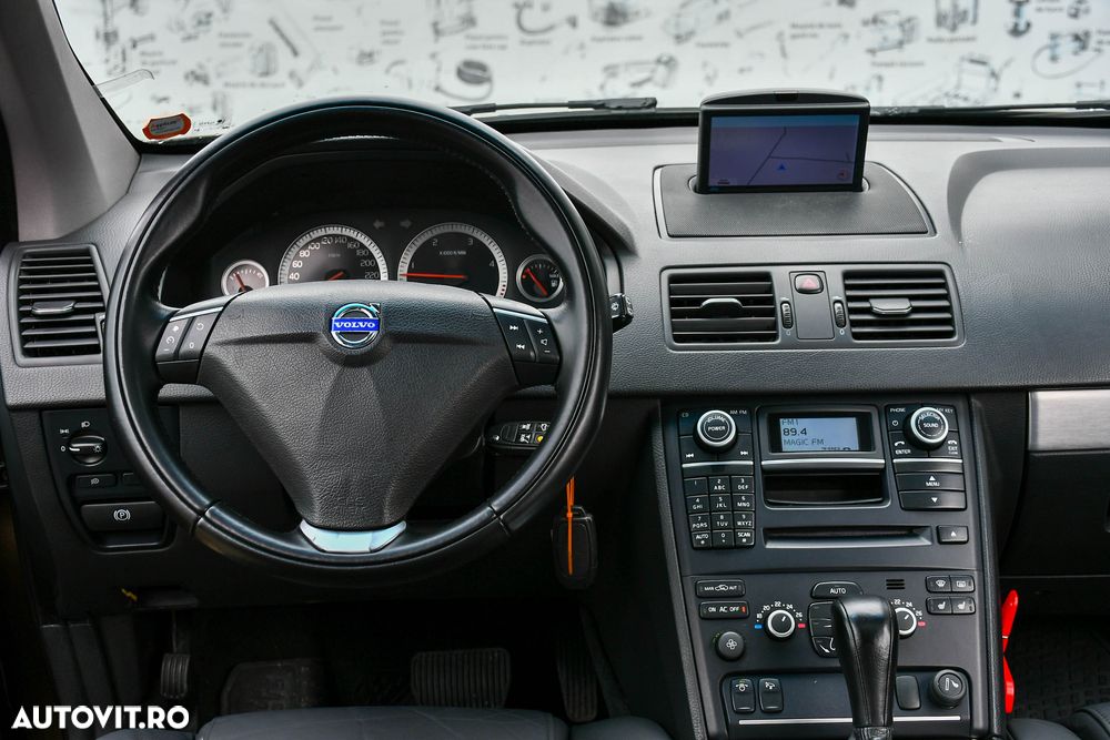 Volvo XC 90 D5 AWD Geartonic Executive - 7