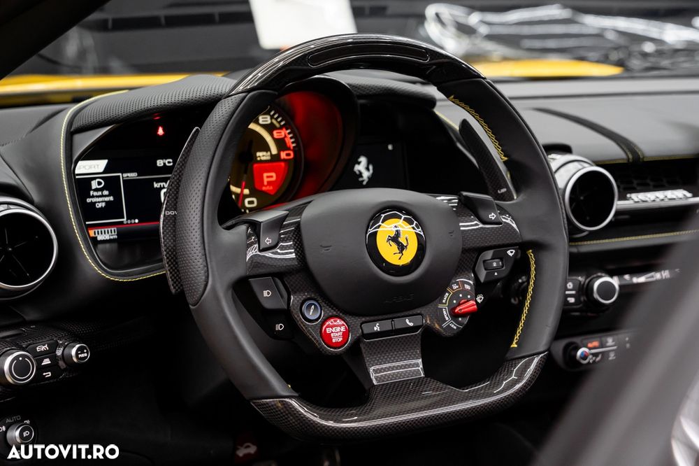 Ferrari 812 - 29