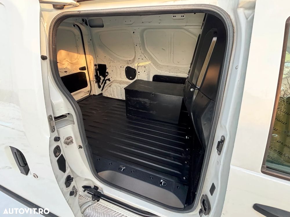 Dacia Dokker 1.5 Blue dCi Laureate - 14