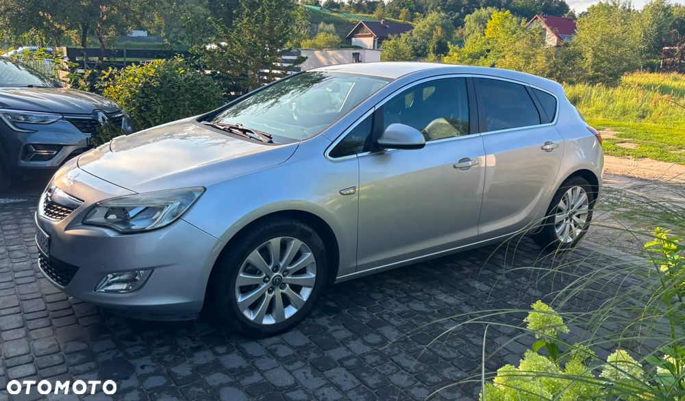 Opel Astra 2.0 CDTI Sport - 1