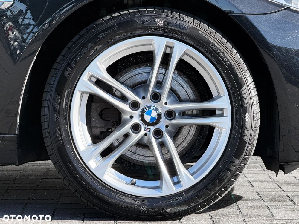 BMW Seria 5 520d xDrive Luxury Line - 10