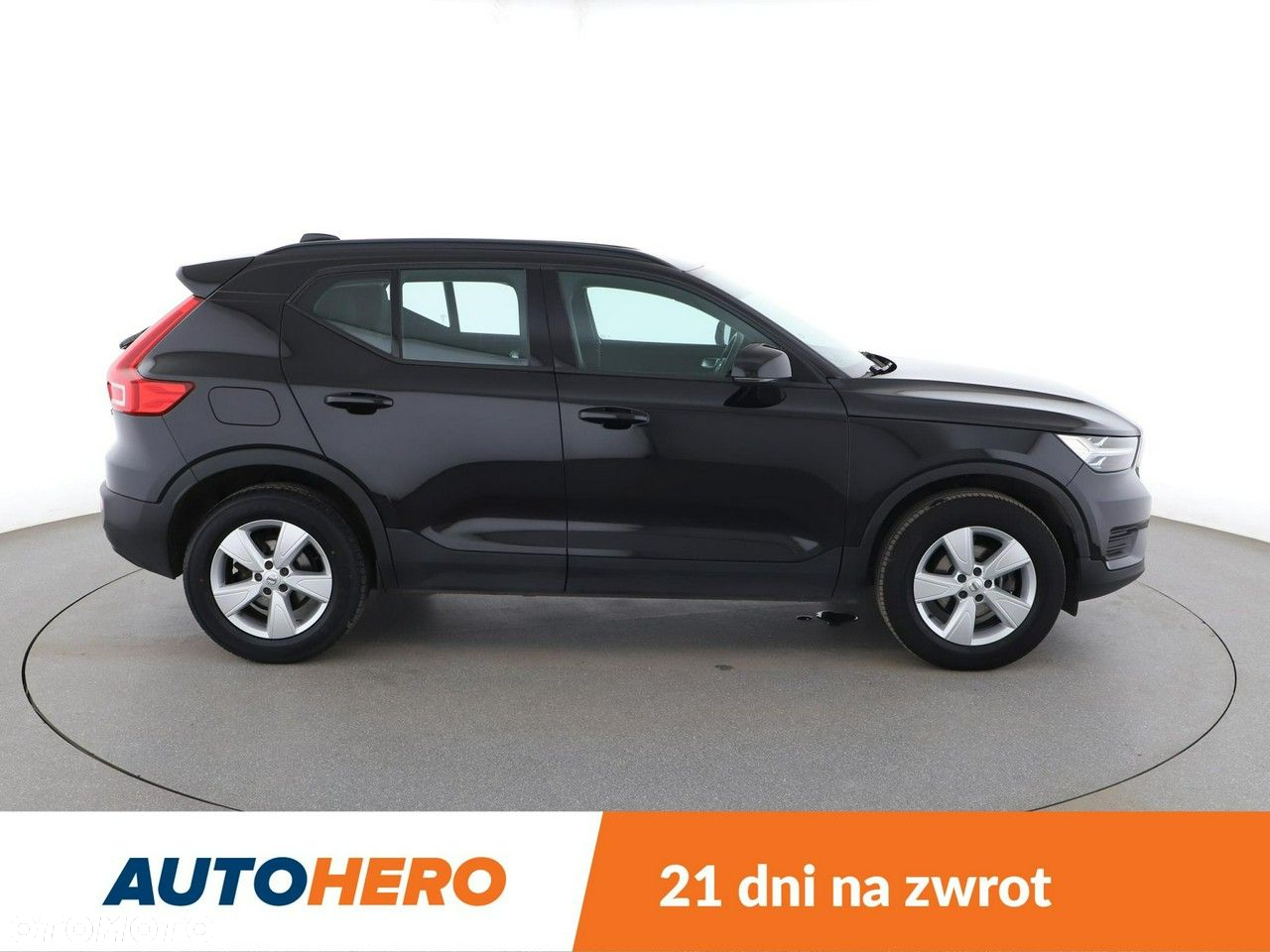 Volvo XC 40 T3 - 9