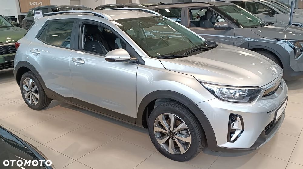 Kia Stonic 1.2 L - 6