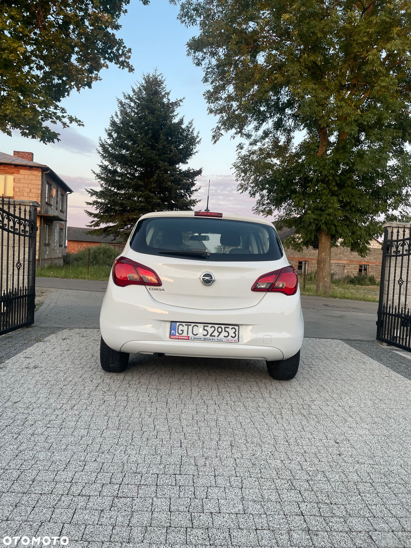 Opel Corsa 1.2 Cosmo - 5