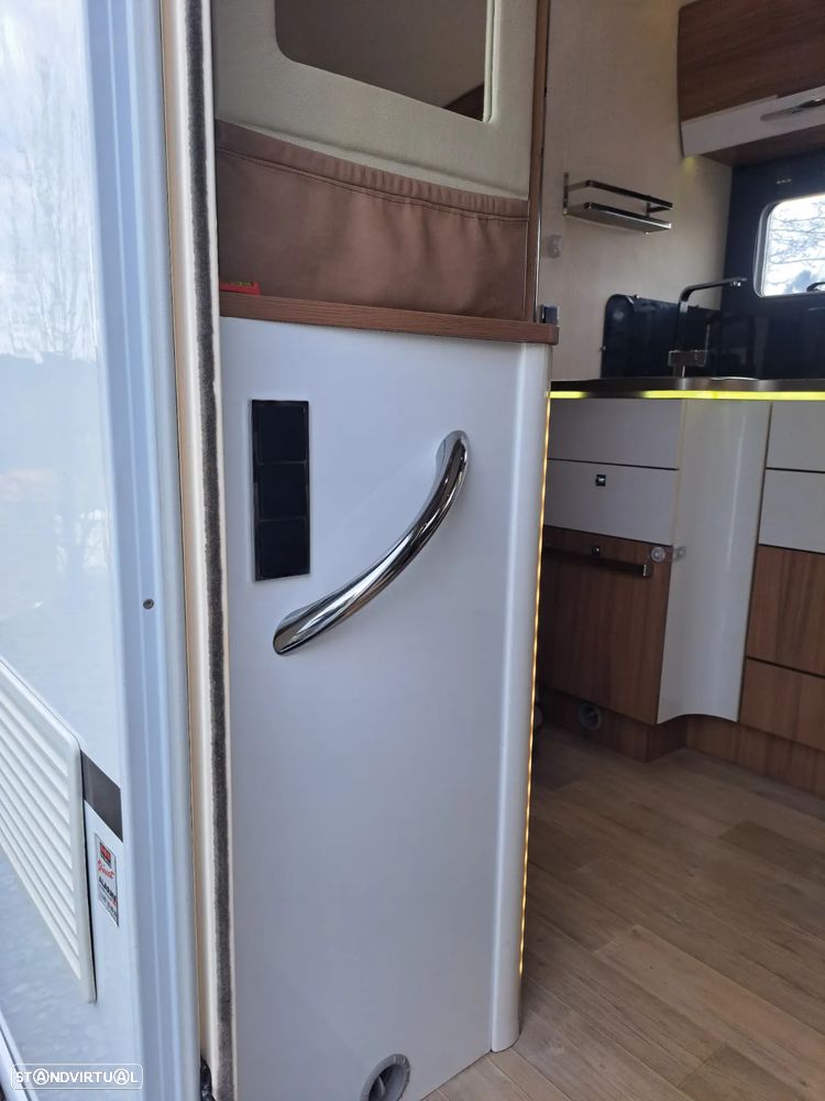 Pilote Essential P 746 - 18