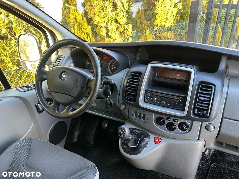 Opel Vivaro L2H1 Design Edition - 18