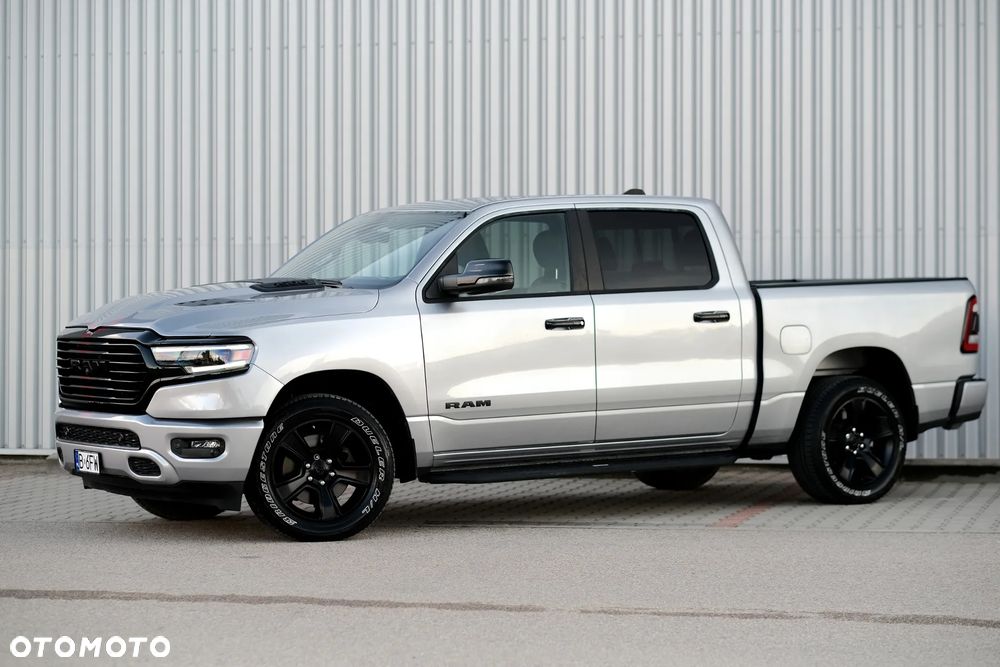 RAM 1500 5.7 Crew Cab Bighorn - 10