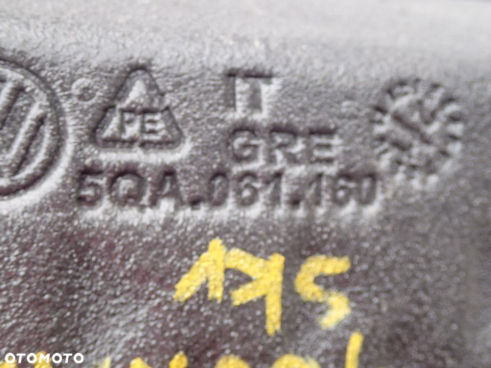 MATA BAGAŻNIKA VW TOURAN 5QA061160 - 3