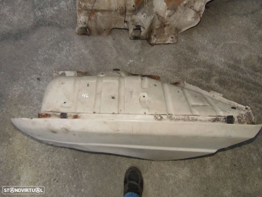 Renault 4F/4L guarda lamas - 5
