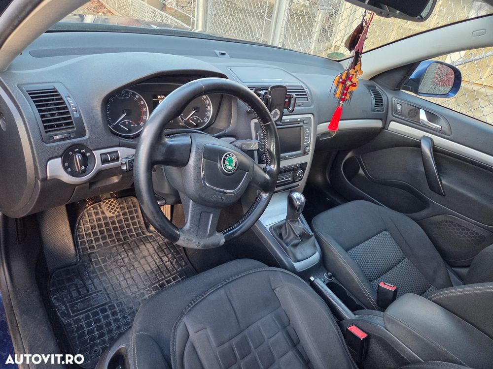 Skoda Octavia 2.0 TDI Elegance - 5