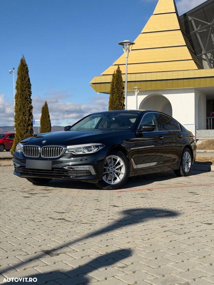 BMW Seria 5 530i xDrive AT - 1