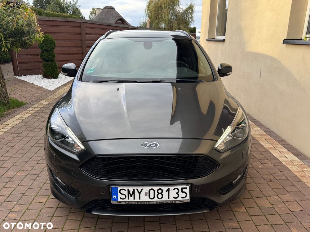 Ford Focus 1.5 EcoBoost ST-Line - 2