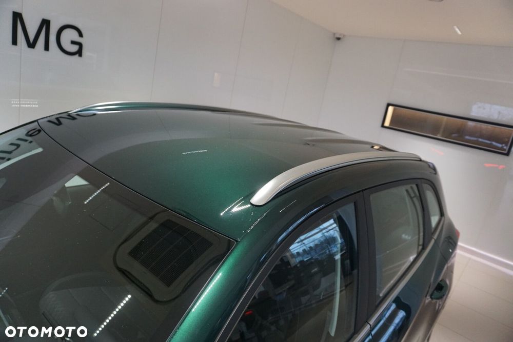 MG ZS Hybrid+ - 14