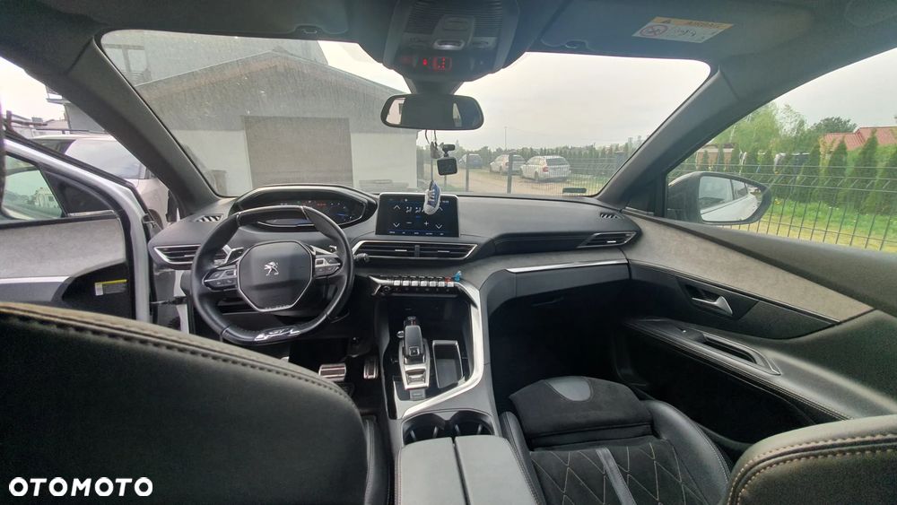 Peugeot 3008 2.0 BlueHDi GT S&S EAT8 - 11