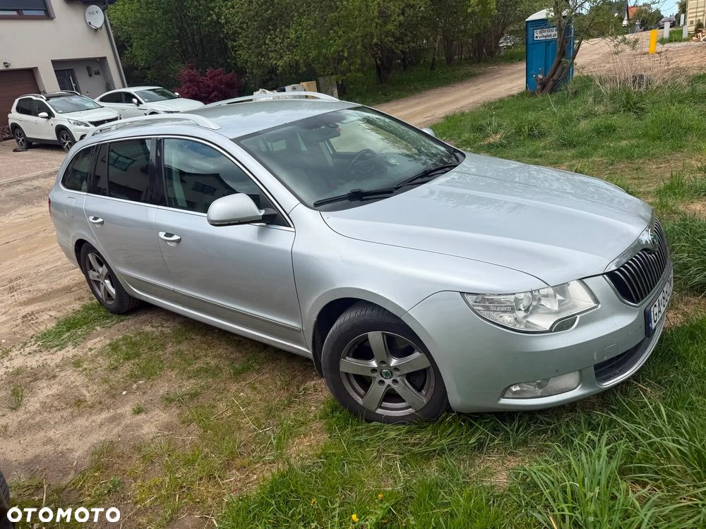 Skoda Superb 2.0 TDI PD Ambition - 1