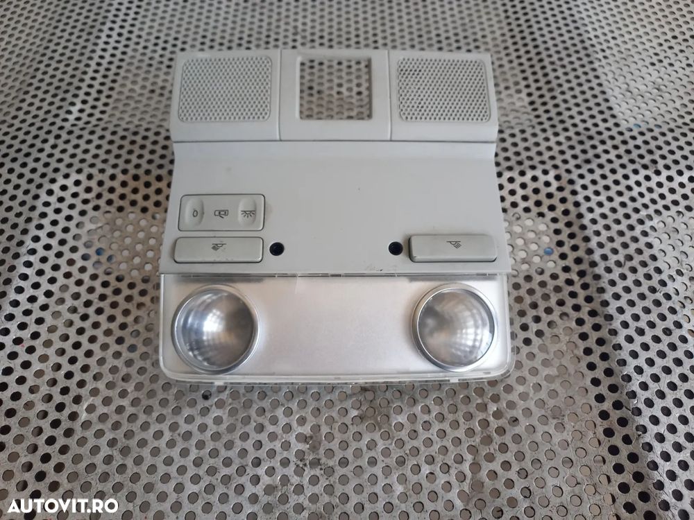 Plafoniera Fata Vw Passat B7 An 2011-2012-2013-2014-2015 Motor 1.6 tdi CAY Cutie 5+1 si 6+1 LUB MYB - 3