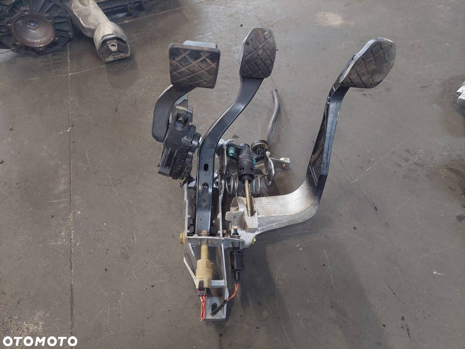 PRZEKŁADKA NA MANUAL SKRZYNIA 5 BIEGÓW SWAP PASSAT B5 1.9 TDI FHN - 16