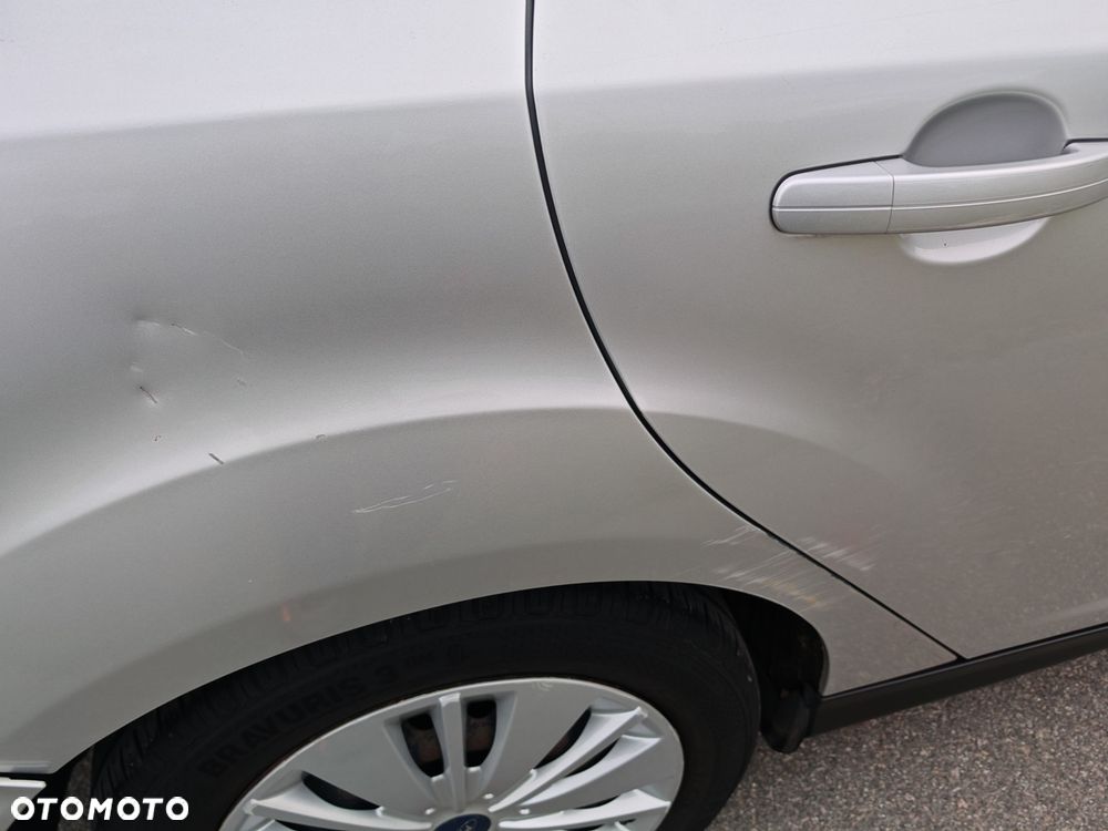 Ford Focus - 19