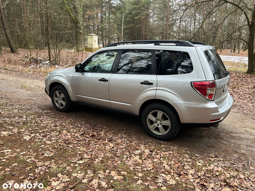 Subaru Forester 2.0 XA Euro5 - 4