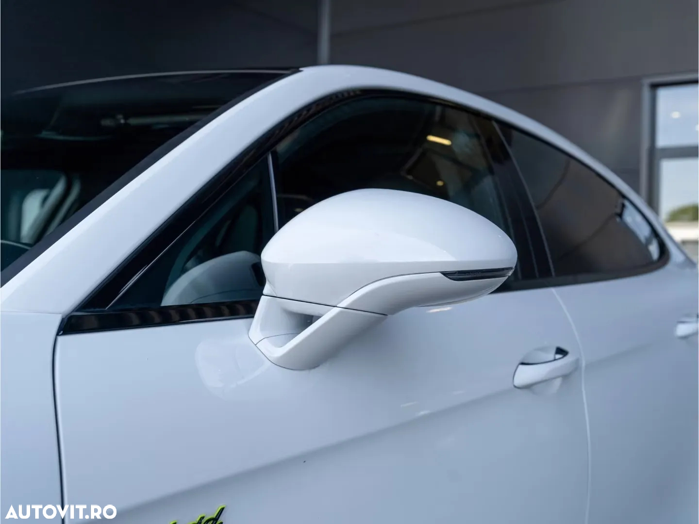 Porsche Panamera 4 E-Hybrid Platinum Edition - 21