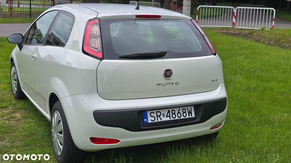 Fiat Punto Evo 1.4 16V Multiair Turbo Racing Start&Stop - 3