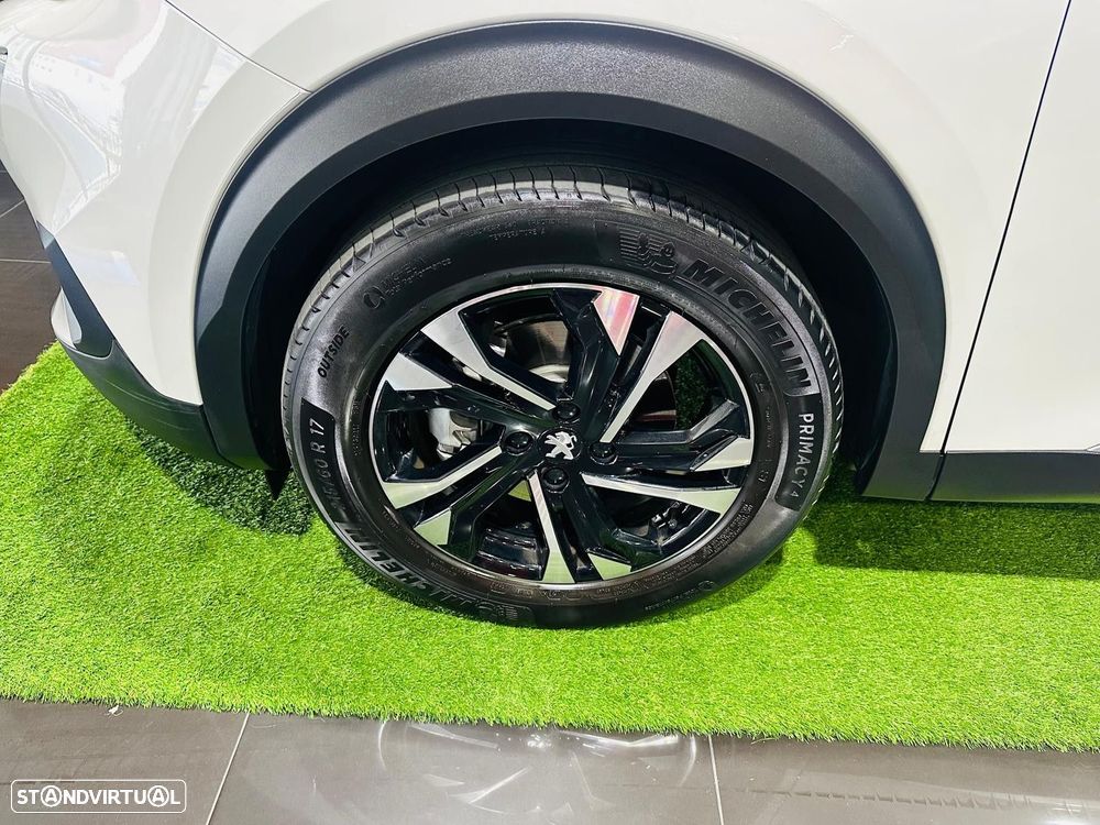 Peugeot e-2008 50 kWh Active Pack - 19