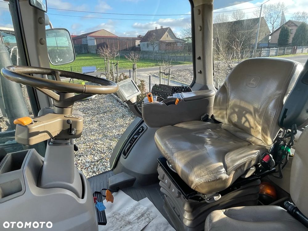 John Deere 8335R - 10